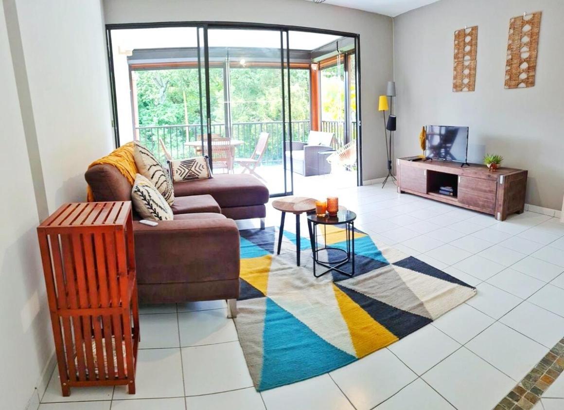 Appartement Cosy Dans Residence Avec Piscine Fort-de-France Bagian luar foto